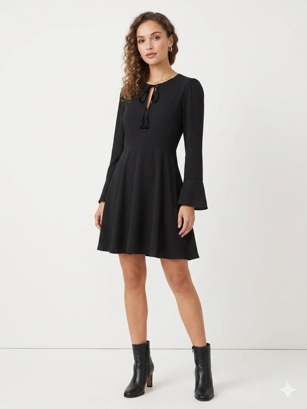Sam Edelman Black Long Sleeve Dress Keyhole Neck Size 6
